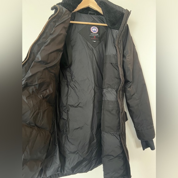 Canada Goose Mid Length Coat with Belt - Picture 7 of 7